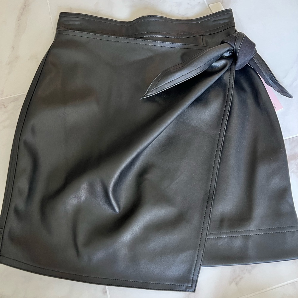 Aqua Black Leather Skirt